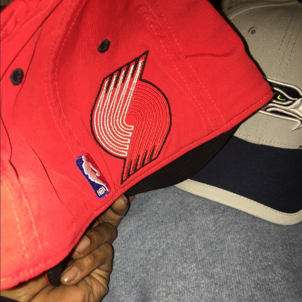 Nice caps - Picture 6 of 8